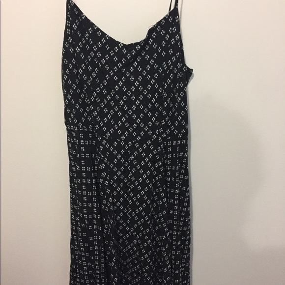 Old Navy sundress - Picture 1 of 2